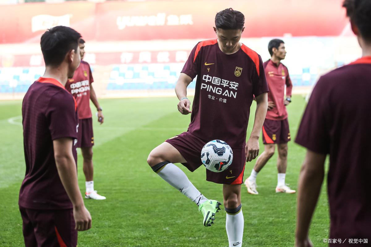 开云官方平台-上海久事迎法甲关键赛，今夜门线救险，底气十足，年轻球员得到机会