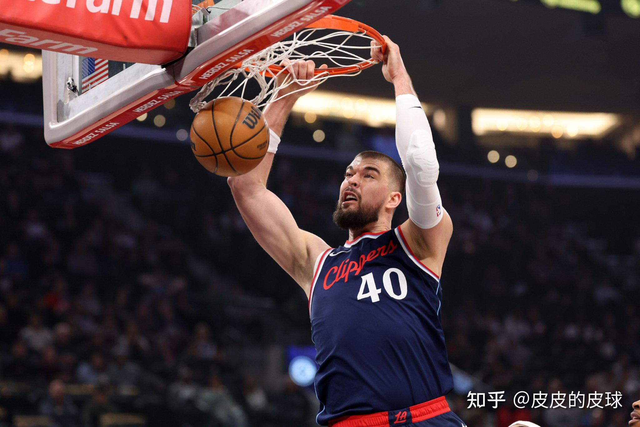 开云综合服务-金州勇士今晚内部沟通；志在欧篮联名次提升；气氛紧张；轮换策略成焦点的简单介绍