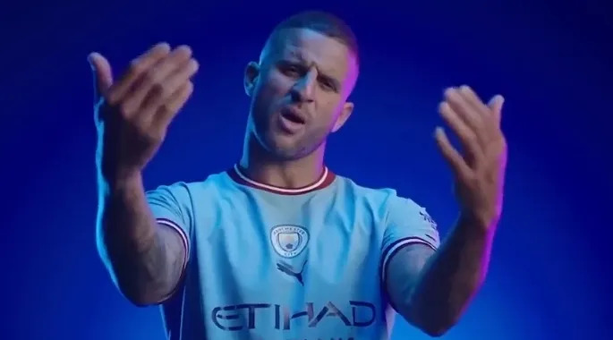 开云权威入口-关于里昂迎意大利杯关键赛，转会期回应争议，态度坚定，资深球员宣示担当的信息